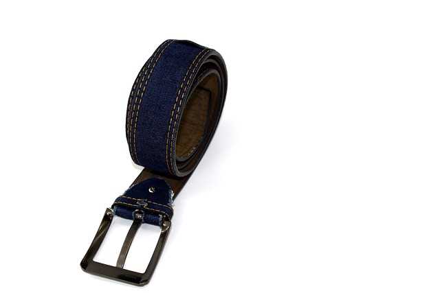 undefinedОблигации</strong> будут полезны для создания стабильного дохода. Выбирайте государственные и корпоративные облигации с высоким рейтингом, поскольку они предоставляют больше гарантии возвратности средств.»></p>
<p><strong>Недвижимость</strong> может стать хорошим дополнением. Инвестиции в недвижимость через фонды (REIT) позволяют вносить деньги в коммерческие или жилые объекты без необходимости непосредственной покупки. Это обеспечивает ликвидность и уменьшает риски.</p>
<p><img decoding=